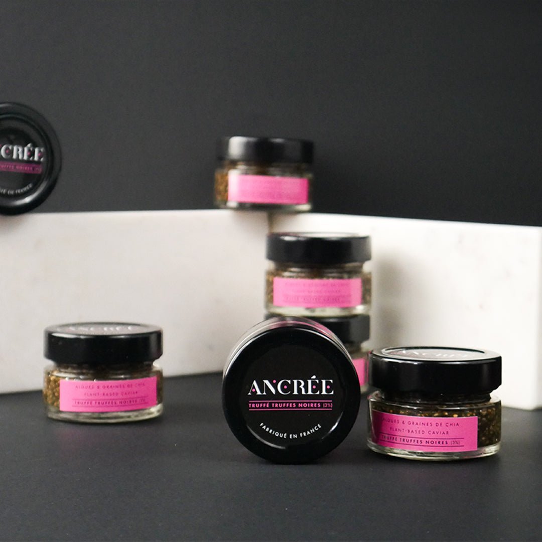 Plusieurs pots de caviar végétal Truffé.