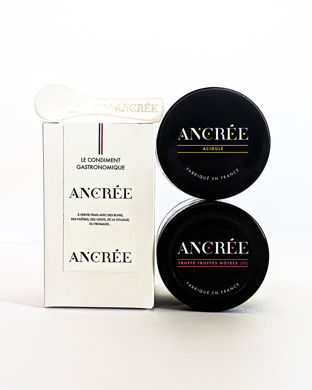 Coffret duo de saveurs Acidulée et Truffée, vendu en ligne sur le site. La cuillère en nacre est offerte.